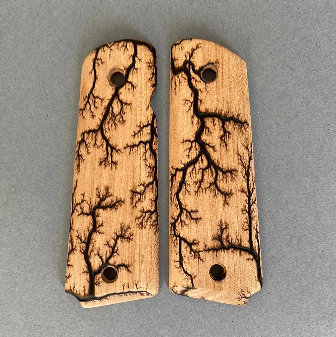 1911 Full Size Electrocuted Maple Grips - 014
