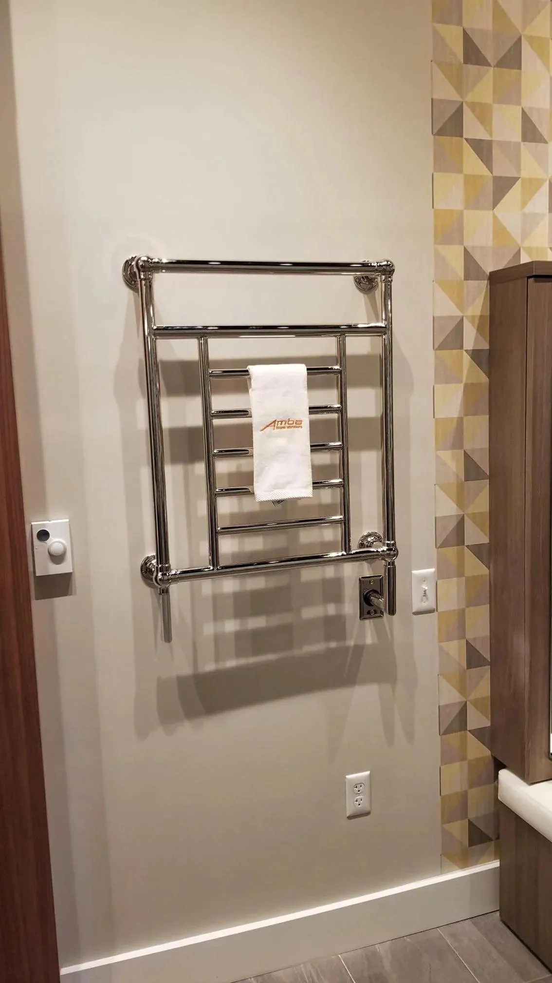 Amba - Traditional Collection - Model T-2536 Towel Warmer