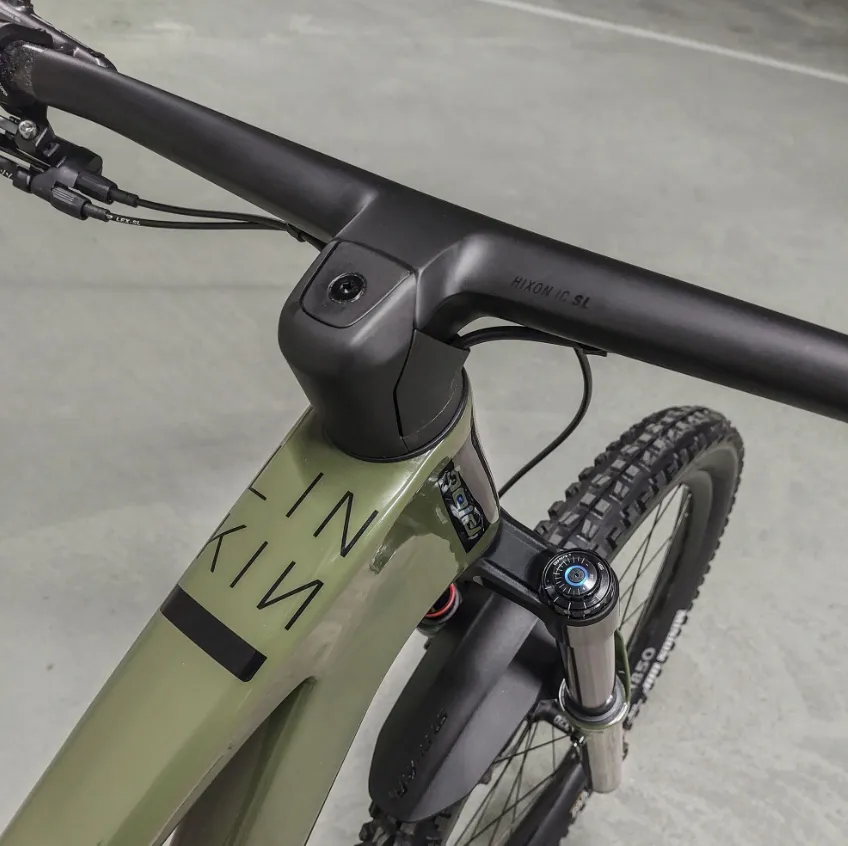 Bold Linkin LT Bike