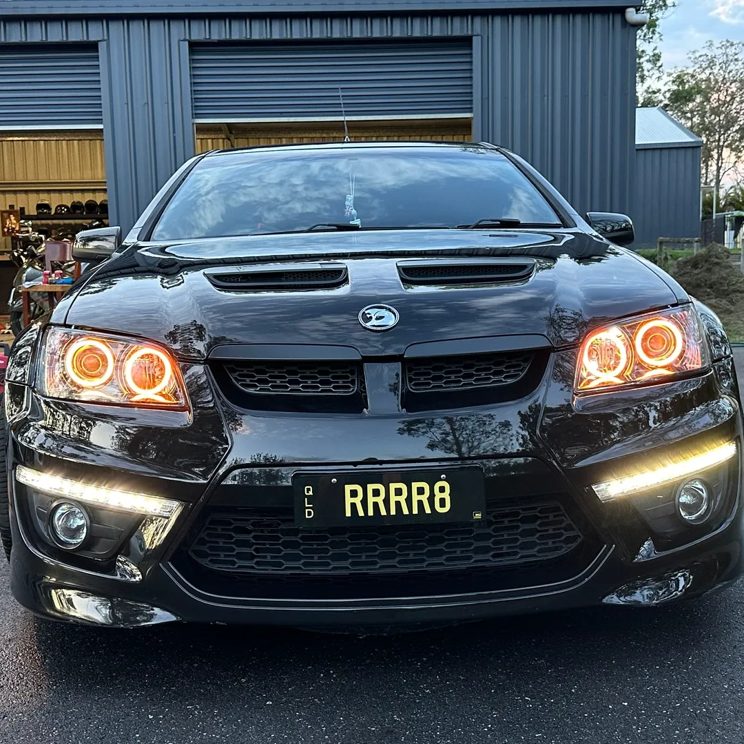Holden VE HSV E1 E2 E3 Headlights