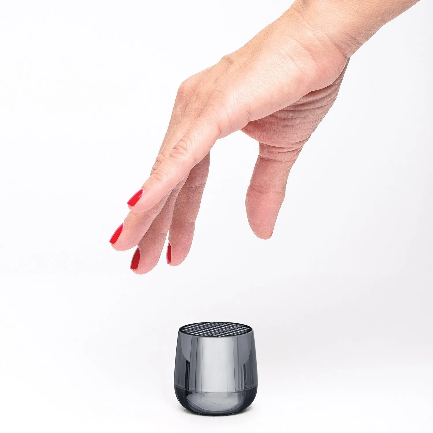 Lexon Mino  Wireless Charging Bluetooth Speaker