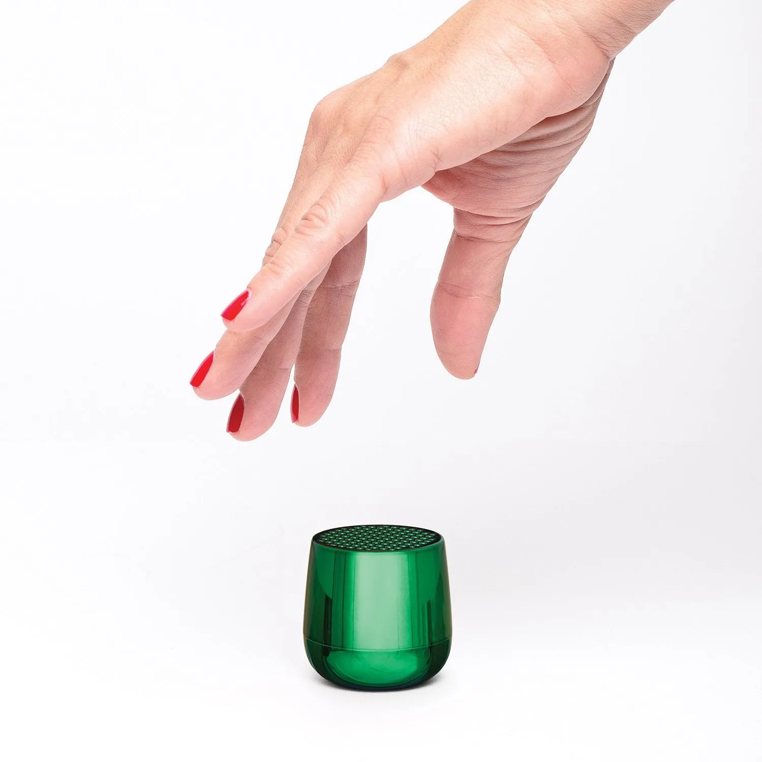 Lexon Mino  Wireless Charging Bluetooth Speaker