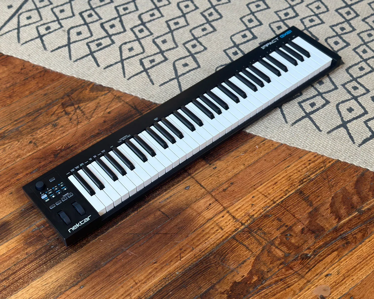 Nektar Impact GX 49 USB MIDI Controller