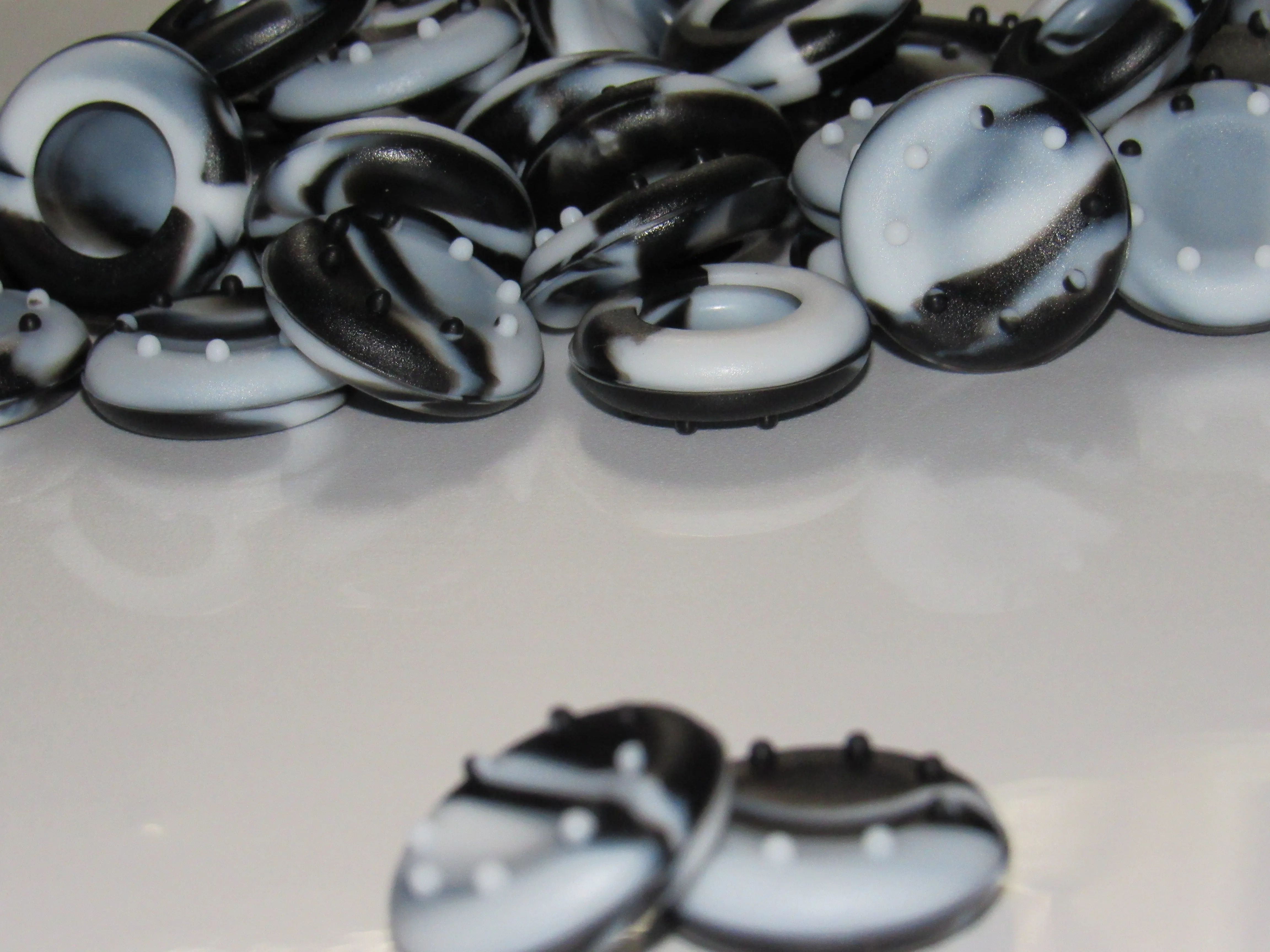 Oreo Grips