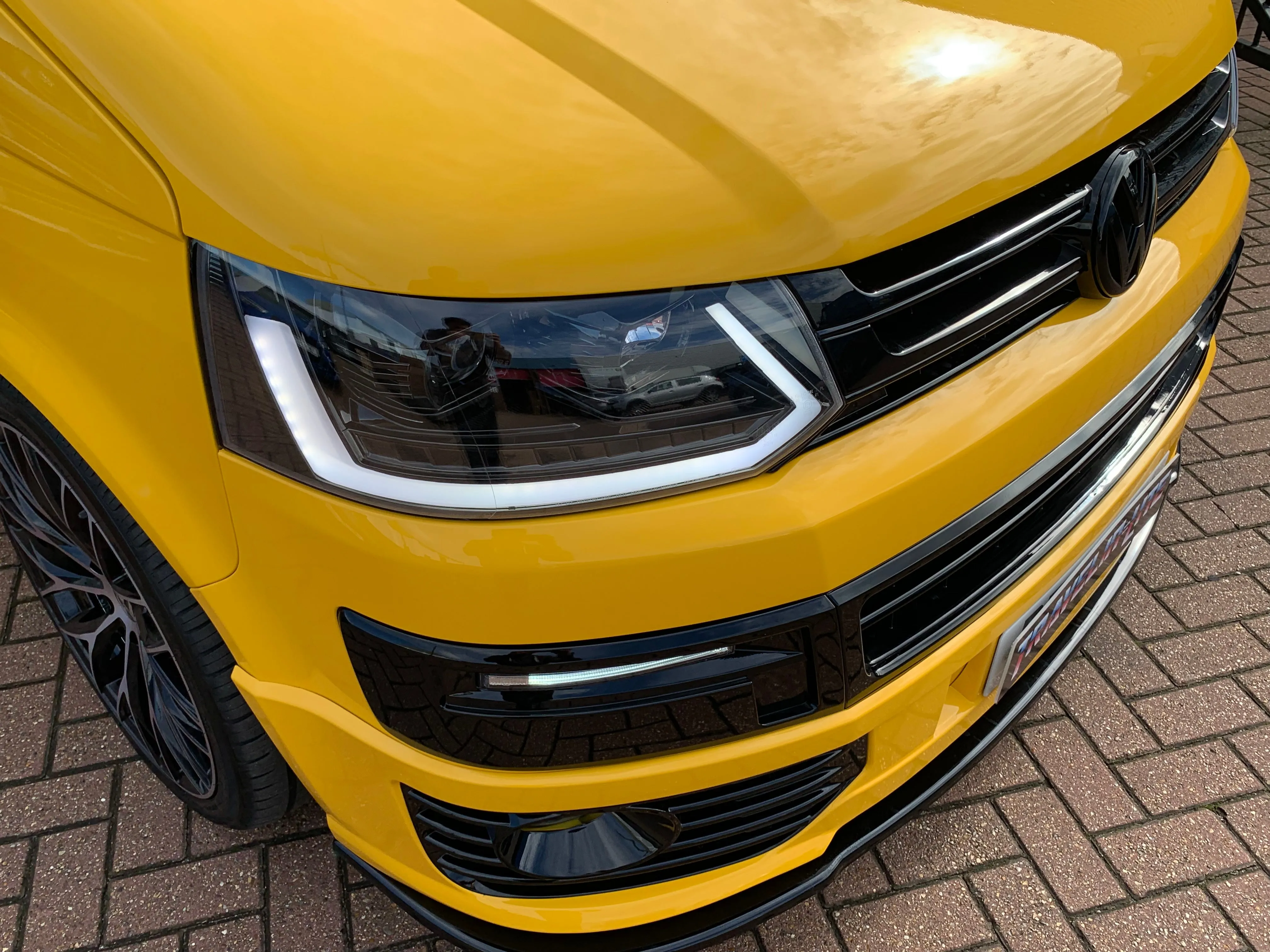 T5 To T5.1 Premium facelift kit (DRL Headlights With Dynamic Indicators & DRL Kit)